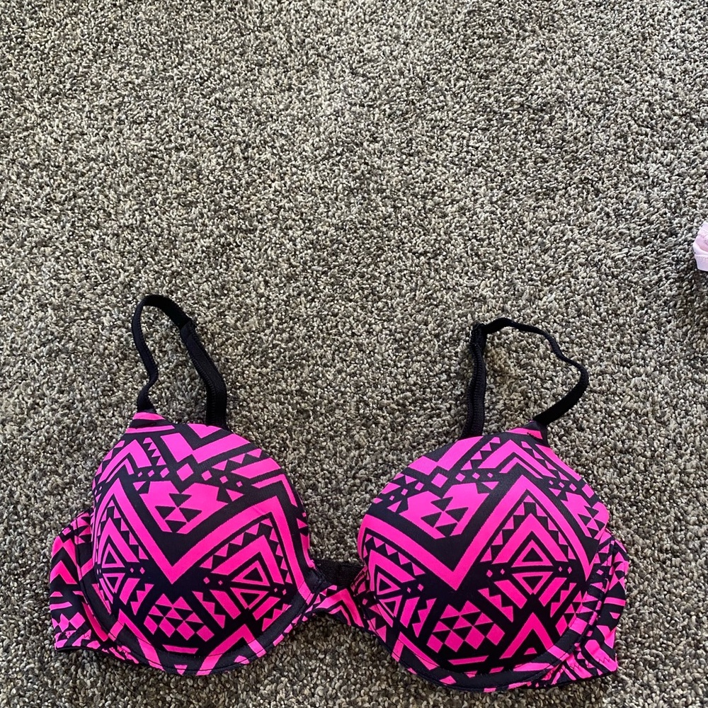 PINK bra
